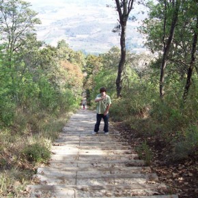 Gareth Johnson on the 400+ stairs ascending the rest of the way to the VERY top of the extinct volcano